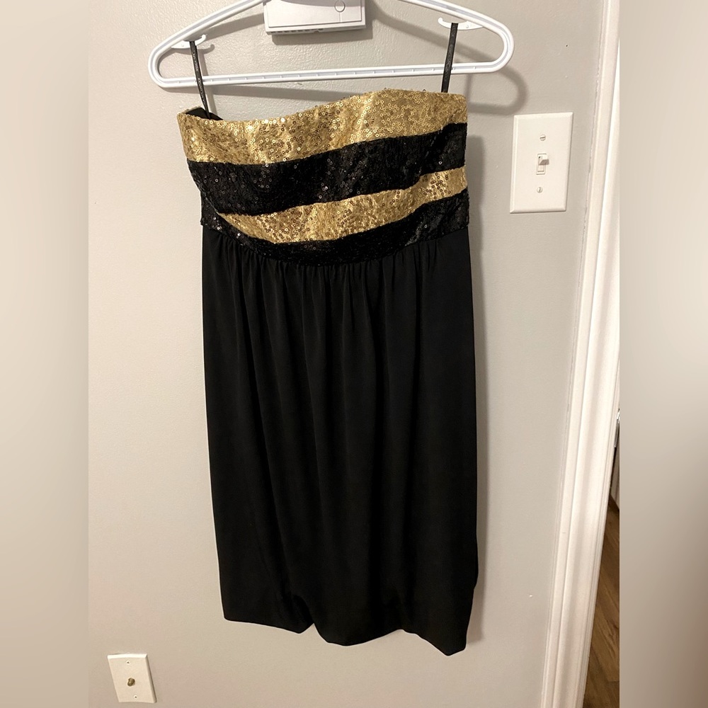 Jessica McClintock Vintage 2000s dress.